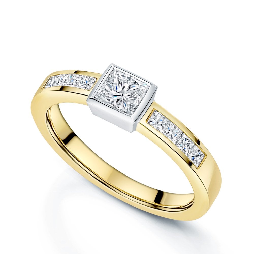 18ct Yellow Gold Princess Cut Diamond Rub-Over Set Ring With Diamond Set Shoulders